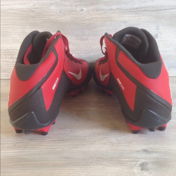 Nike Alpha Pro II Football Cleats. - Picture 5 of 8